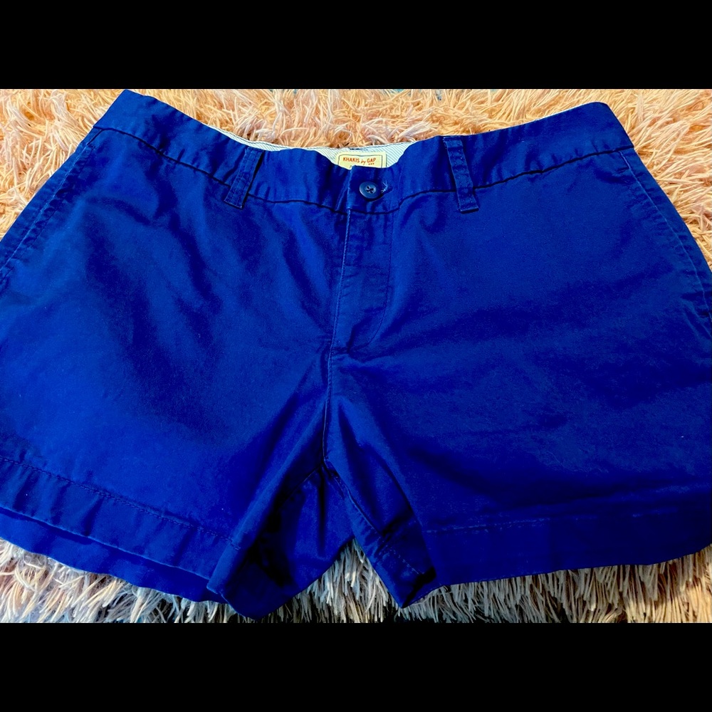 blue Khakis by Gap shorts